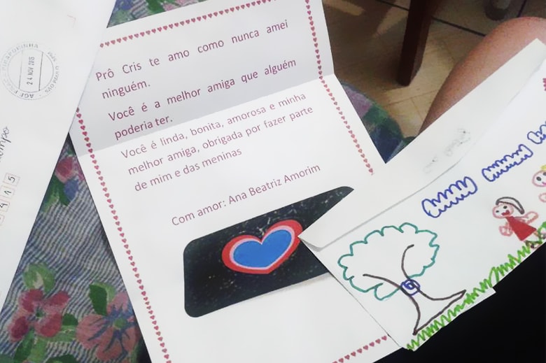 Amigo Secreto de Cartas – Educação Digital com Educação Social